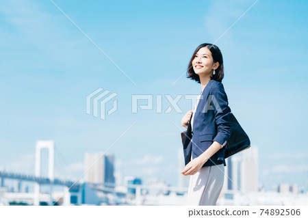 商業女性休閒 74892506