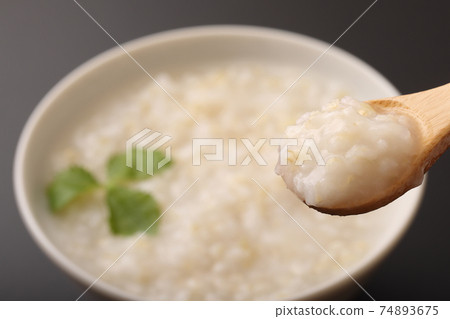 發芽糙米粥 74893675
