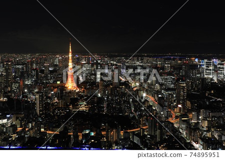 Tokyo Tower    74895951