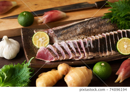 烤鰹魚 74896194