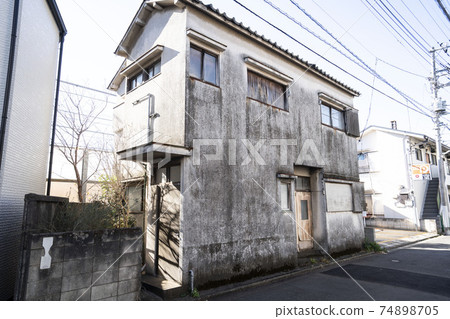 Old Japanese house / two-story house / land / detached house / mortar apartment / boarding house Old Japanese house / two-story house / land / detached house / mortar apartment / boarding house 74898705