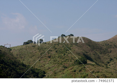 26 Sept 2007 the hill of tai lo au at sai kung 74902371