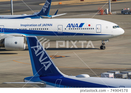 Airport scenery Taxiing airplane Ota-ku, Tokyo 74904578