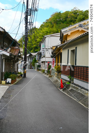 島根縣織田市溫泉小鎮的湯之宿溫泉 島根縣織田市溫泉小鎮的湯之宿溫泉 74904974