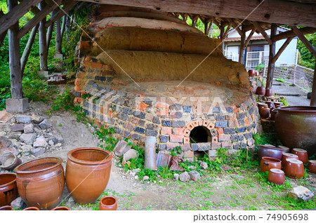 Yunotsuyaki Pottery Village Kiln Oda City, Shimane Prefecture Yunotsuyaki Pottery Village Kiln Oda City, Shimane Prefecture 74905698