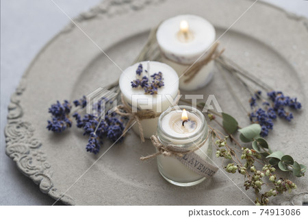 Lavender candle Lavender candle 74913086
