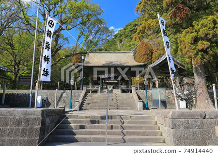 [Kagoshima Prefecture] Tsurugane Shrine (Sengan-en) under fine weather 74914440