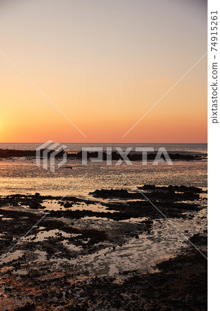 Hanagae Beach, West Coast Hanagae Beach, West Coast 74915261