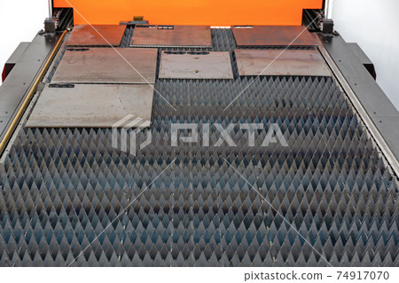 Cutting Machine Table 74917070