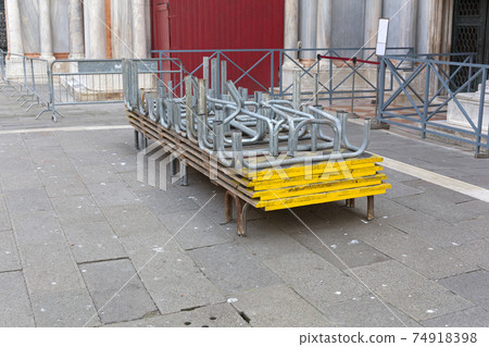 Stacked Walkway Platforms Stacked Walkway Platforms 74918398