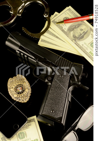 American Officer American Officer 74918528
