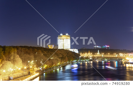 Moskva River and embankments (at night). Moscow, Russia Moskva River and embankments (at night). Moscow, Russia 74919280