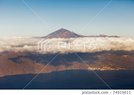 Tenerife island and Mount Teide volcano, aerial view 74919811