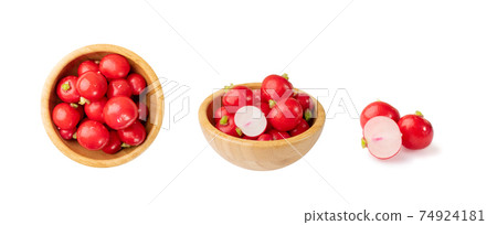 Radis Roots, Fresh Radish Root Bundle, Pile of Red Radishes 74924181