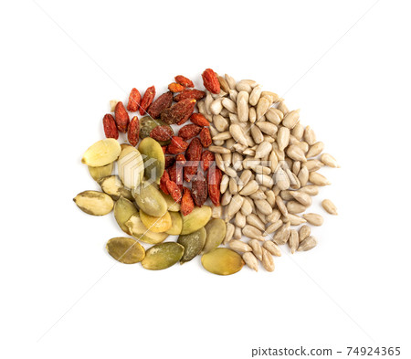 Grains mix with sunflower, pumpkin seeds and dry goji berries Grains mix with sunflower, pumpkin seeds and dry goji berries 74924365
