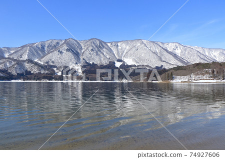 Aokiga waiting for spring Aokiga waiting for spring 74927606