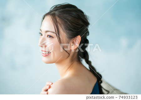 美女 74933123