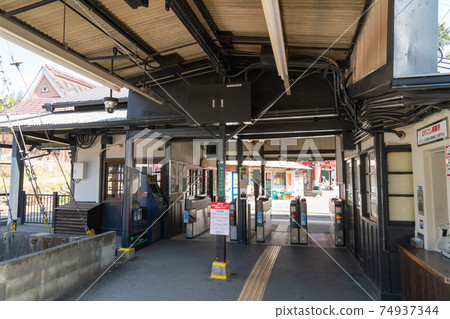 Myokenguchi Station ticket gate (Nose Electric Railway) Myokenguchi Station ticket gate (Nose Electric Railway) 74937344