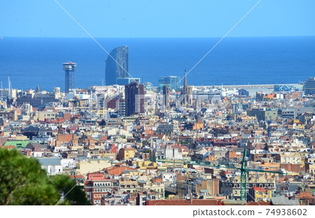 Barcelona skyline from Park Guell Barcelona skyline from Park Guell 74938602