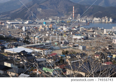 Great East Japan Earthquake: Ofunato about one month after the earthquake 74938743