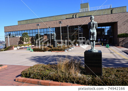 Miyamae-ku General Government Building 74942166