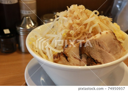 Jiro ramen from Tsuruhashi, Osaka 74950937