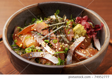 Horse mackerel and amberjack Horse mackerel and amberjack 74952777