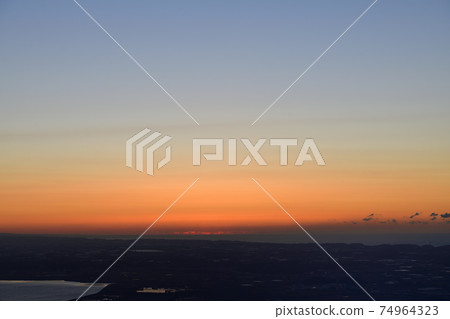 日出的風景 74964323