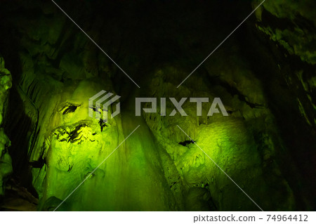 Beautiful Abukuma Caves 74964412