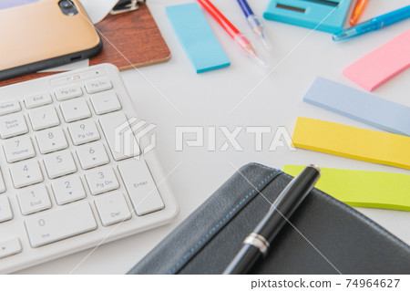 Business supplies bird's-eye view white background material Business supplies bird's-eye view white background material 74964627