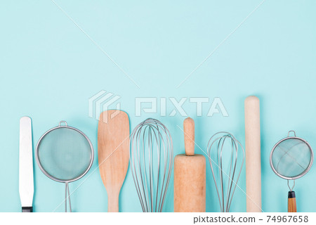Kitchen utensils for bakery cooking on color background 74967658