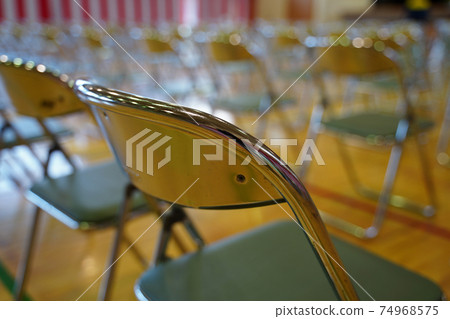 畢業/入學典禮座位 74968575