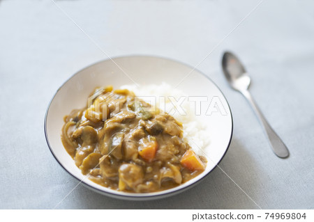 在家自製的咖哩飯 74969804