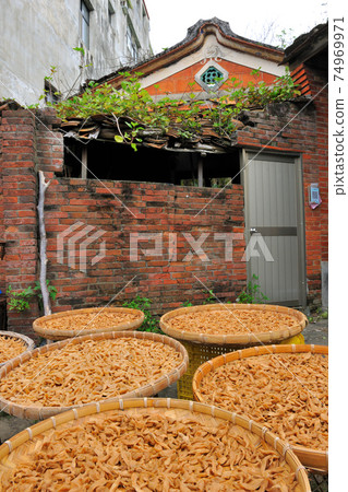 北埔老街,北埔老聚落,老街,新竹縣,新竹,北埔鄉,北埔,菜脯,蘿蔔乾,曬蘿蔔乾,農業,農作物 74969971