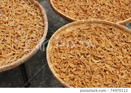 北埔老街,北埔老聚落,老街,新竹縣,新竹,北埔鄉,北埔,菜脯,蘿蔔乾,曬蘿蔔乾,農業,農作物 74970112