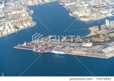 Aerial view of Chiba Chuo Pier Chiba City, Chiba Prefecture Aerial view of Chiba Chuo Pier Chiba City, Chiba Prefecture 74970692
