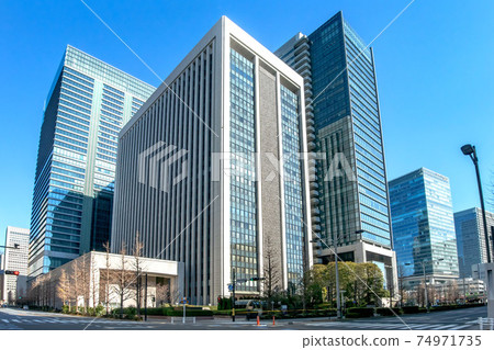 Skyscrapers on Marunouchi Babasaki-dori Skyscrapers on Marunouchi Babasaki-dori 74971735
