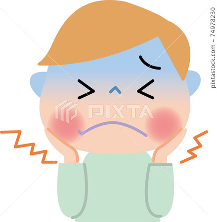 A child whose tooth hurts due to tooth decay 74978230