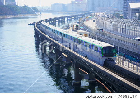 Tokyo Monorail running over the Keihin Canal (Shinagawa Ward, Tokyo) Tokyo Monorail running over the Keihin Canal (Shinagawa Ward, Tokyo) 74983187