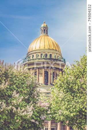 Saint Isaac Cathedral in St Petersburg, Russia 74984832