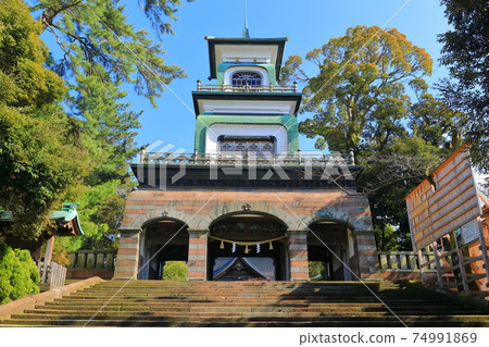 [Ishikawa Prefecture] Oyama Shrine Shrine under fine weather 74991869