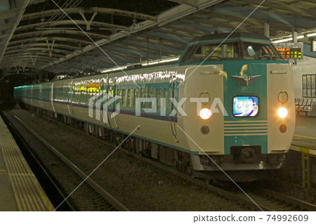 JR西日本381系列特急黑潮 74992609