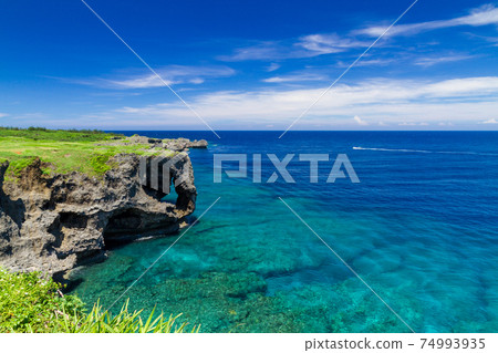 初夏的曼扎莫海角 初夏的曼扎莫海角 74993935