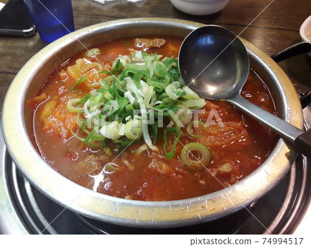 麻辣排骨 74994517