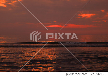 沒有人的美麗淺海,安靜 沒有人的美麗淺海,安靜 74996439