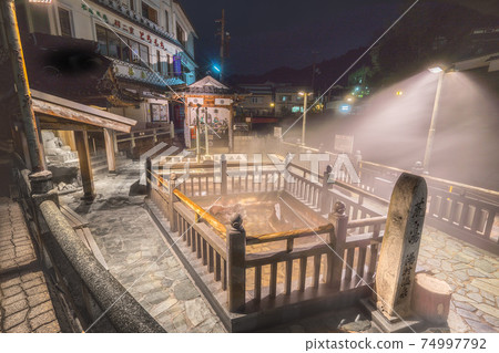 Sanin no Yujiyu“ Ymuramuri no Sato，湯村溫泉”（兵庫縣三方市信濃町）*作品註釋欄中的拍攝位置 74997792