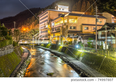 Sanin no Yujiyu“ Ymuramuri no Sato,湯村溫泉”(兵庫縣三方市信濃町)*作品註釋欄中的拍攝位置 Sanin no Yujiyu“ Ymuramuri no Sato,湯村溫泉”(兵庫縣三方市信濃町)*作品註釋欄中的拍攝位置 74997807