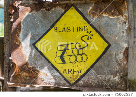 Blasting area warning sign 75002557
