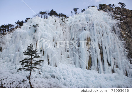 Cheongsong Ice Climbing, Ice Wall, Cheongsong Ice Climbing, Ice Wall, 75005656