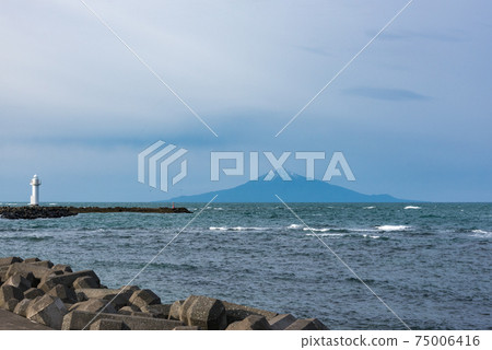 Rishiri Island from Esandomarigyoko Park 75006416